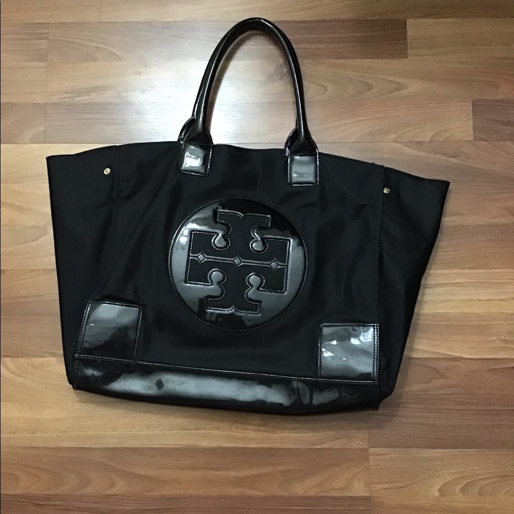 LIKE NEW Tory Burch black Ella patent Tote